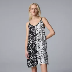 Women's Simply Vera Vera Wang Plain Weave Chemise -Vera Wang Shop 7242769 Black Texture