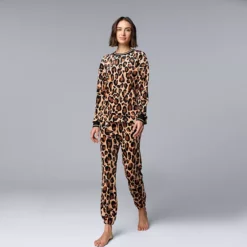 Petite Simply Vera Vera Wang Long Sleeve Pajama Top And Pajama Bottoms Set -Vera Wang Shop 7570774 Natural Animal